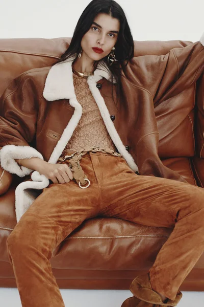Look 15